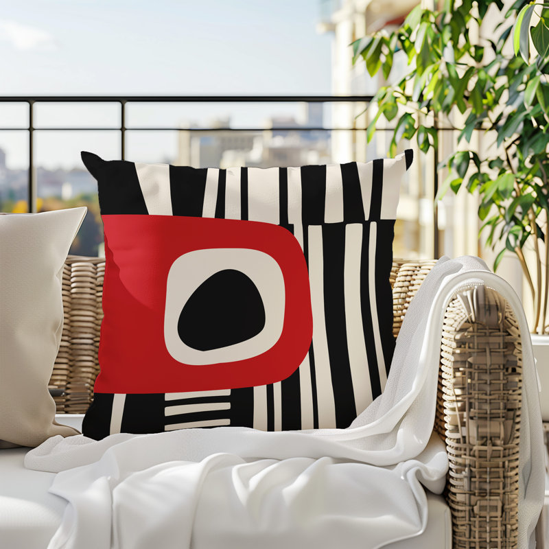 Oreiller carré réversible intérieur / extérieur Jina, Rouge / noir / blanc cassé abstrait, H 15 po x l 15 po