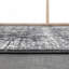 Tapis persan tissé délavé rétro