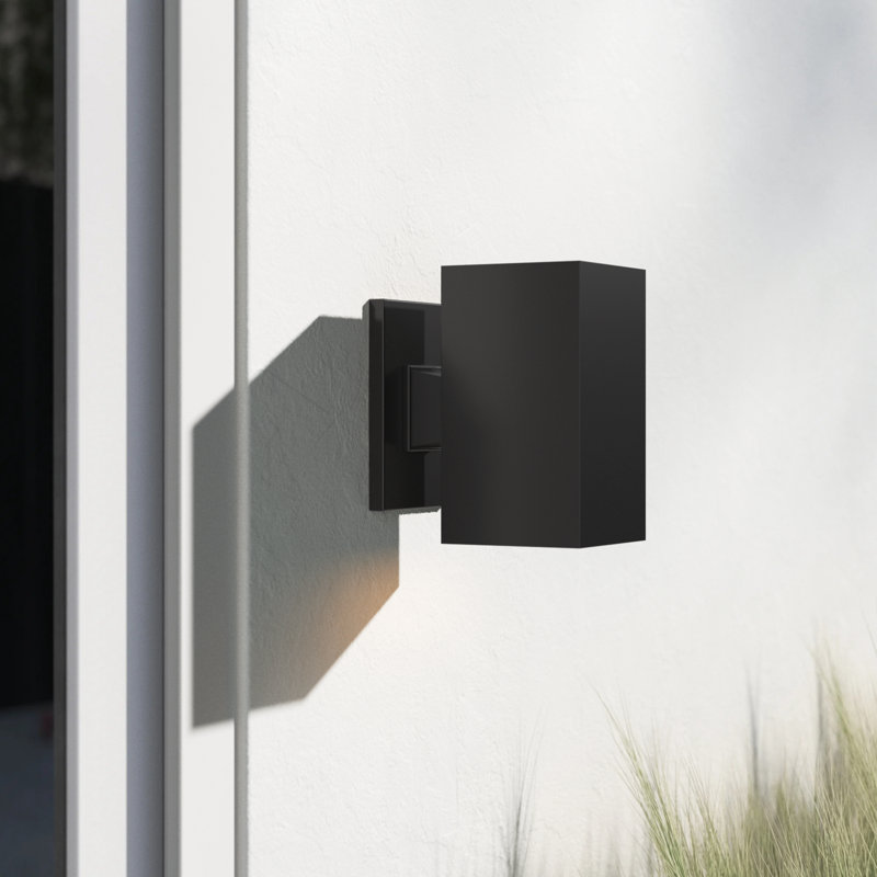 Dyer Aluminum Wall Light, Black, 9" H x 5" W x 7.75" D, No