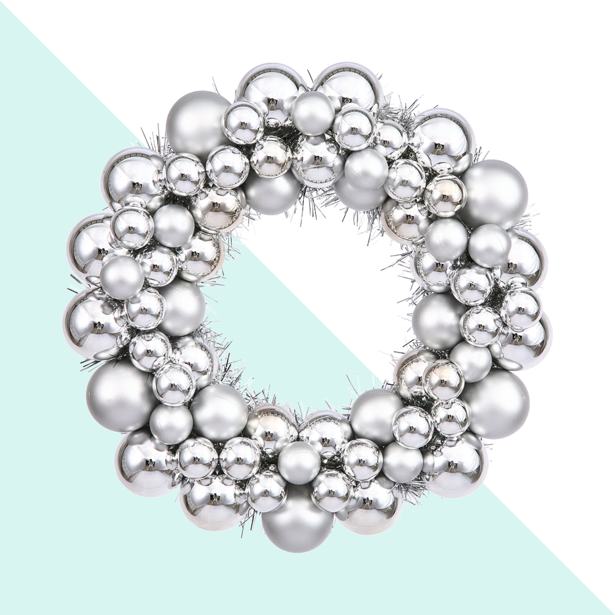 Shiny and Matte Ball Wreath, 36", Silver