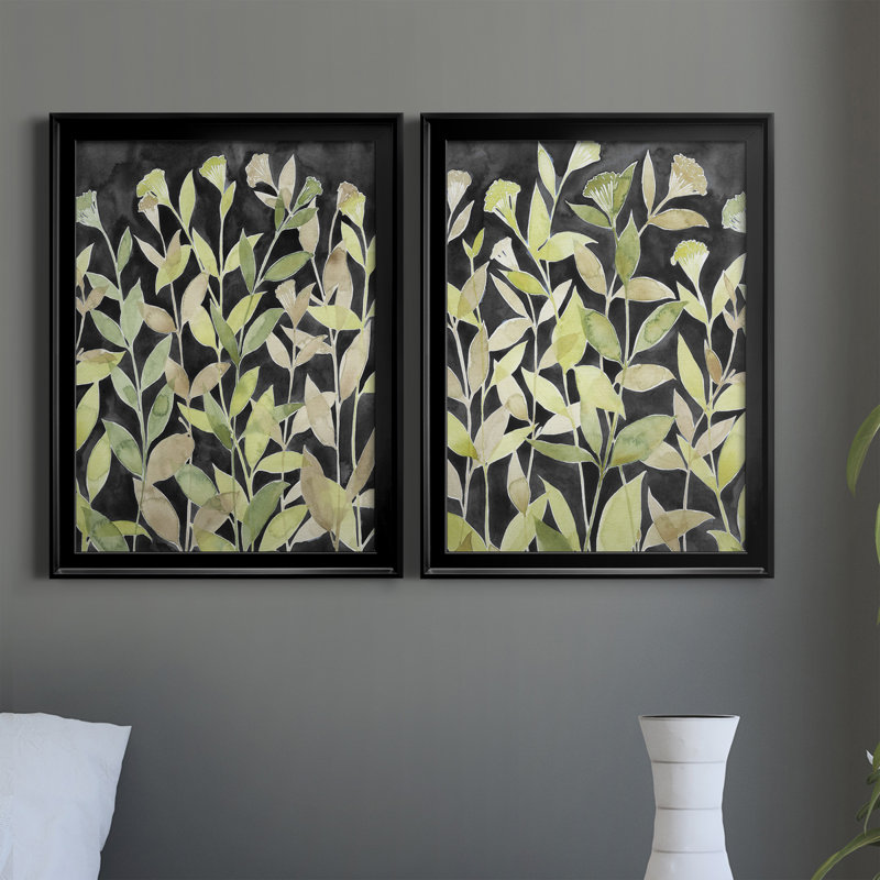 Encre «Blooming Night I», reproduction encadrée de qualité supérieure - prête à être accrochée, Cadre noir