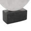 Sculpture en marbre Cole et Grey en demi-cercle avec accent orbe et base en bloc noir