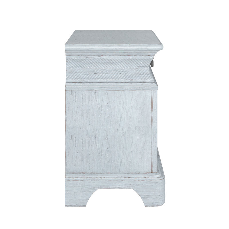 Summer Creek 3 - Drawer Nightstand