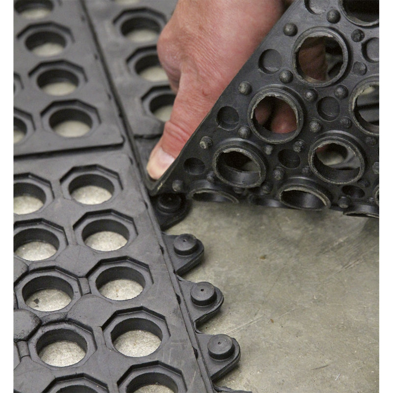 Interlocking Anti-Fatigue Boot Trays & Scrapers