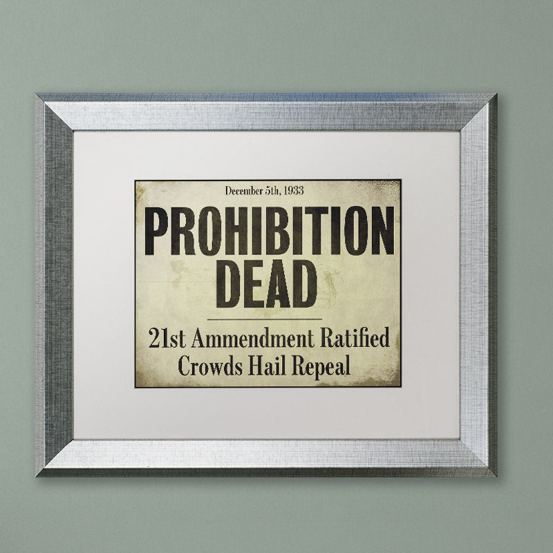 «Prohibition» par Jadaya, art textuel encadré, Blanc, H 16 po x l 20 po x P 0,5 po, Toile avec cadre argenté