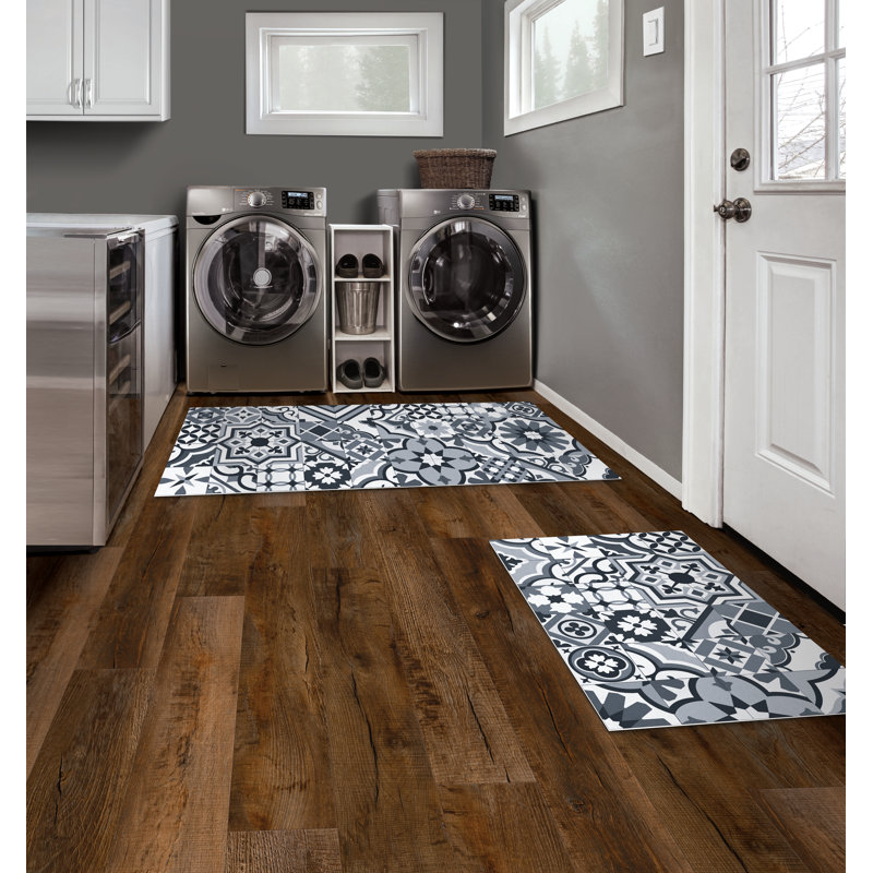 Bungalow Rose Vinyl Rug Izabel Navy