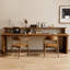 Bureau moderne et simple avec une tablette-1064044627