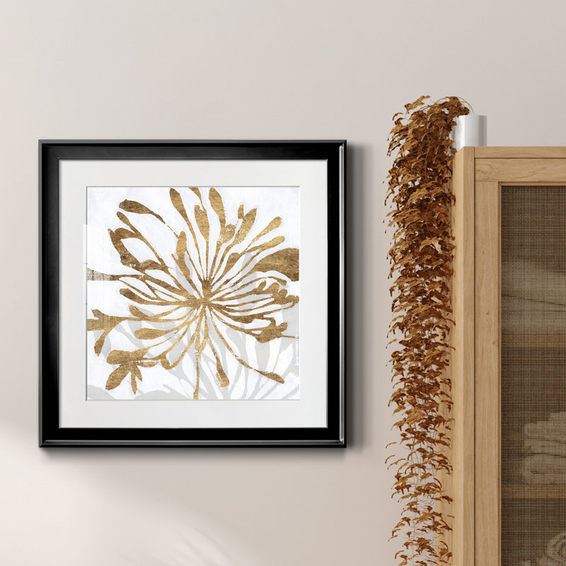 Golden Gilt Bloom I - reproduction botanique rétro, emmêlée et encadrée sous verre, art mural de salon et de salle à manger