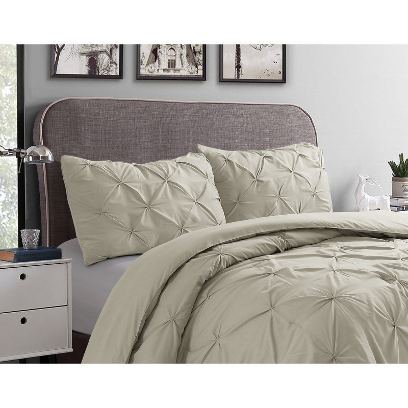 Swift Home Pintuck 3-Piece Microfiber Comforter Set - Solid Colors and Striped Designs - All-Seasonal, Durable, Easy Care