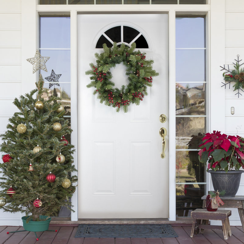 24" Green Pine Artificial Christmas Wreath with Clear Lights