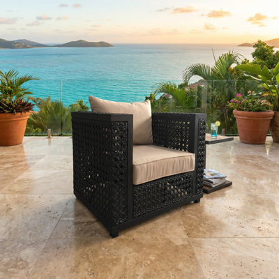 Wicker Outdoor Lounge Chair