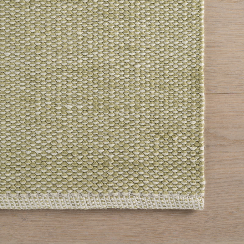 Pebble Handwoven Performance Rug, Green, Rectangle 7'6" x 9'6"