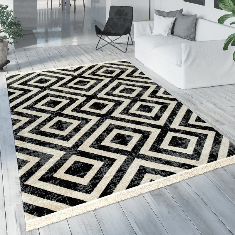 Middleham Geometric Indoor / Outdoor Area Rug, Rectangle 120 x 170cm