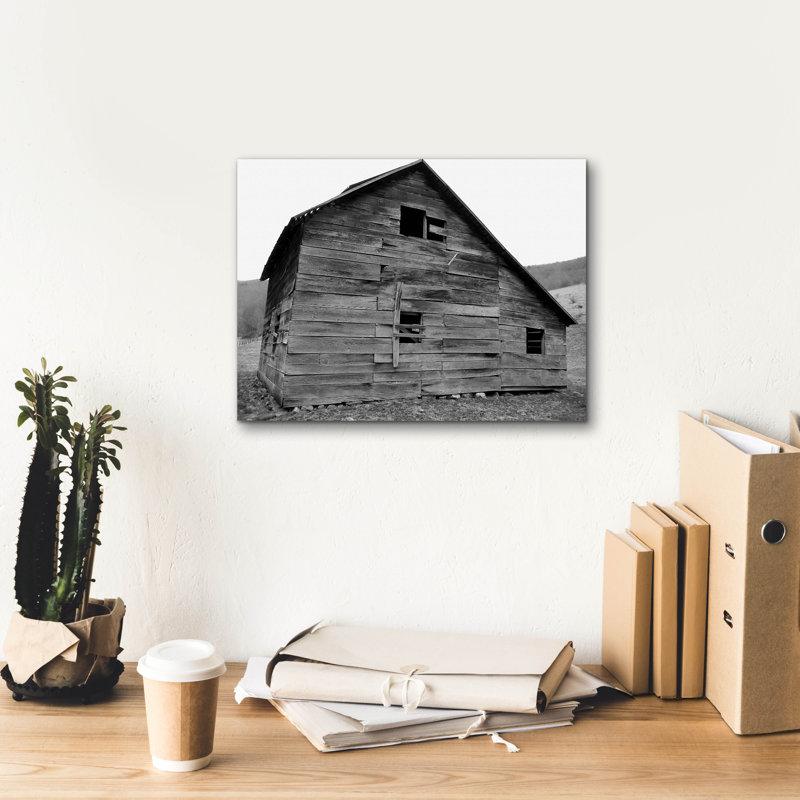 Art mural sur toile Epic Graffiti «Weather Worn 4» par Alicia Ludwig, H 12 po x l 16 po x P 0,75 po
