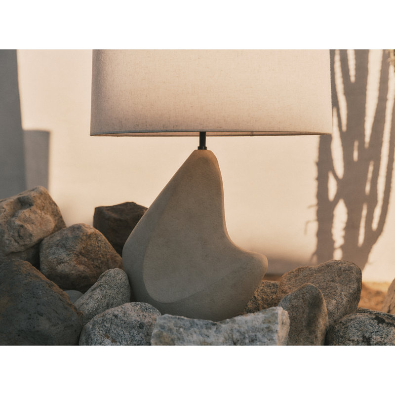 Lampe de table HUNTLY par Chandler McLellan x Troy Lighting