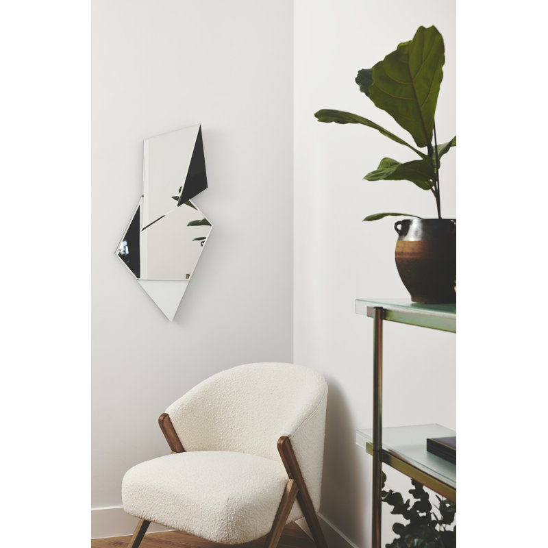 Polaris Mirror