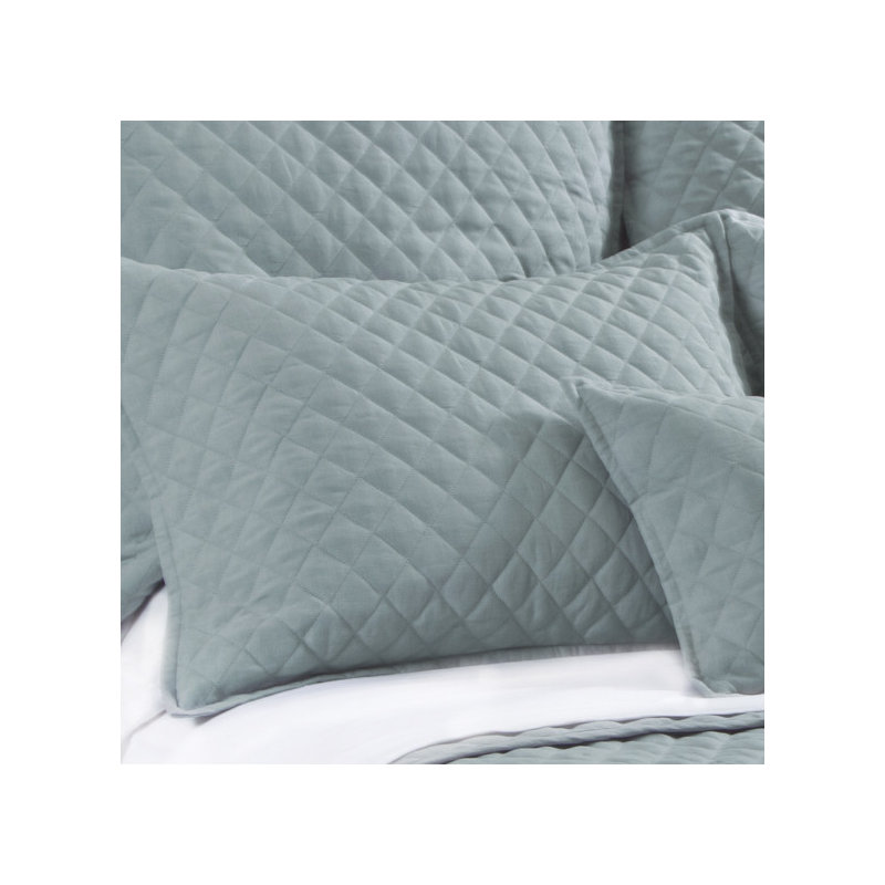 Hampton Buttons Sham, Standard, White