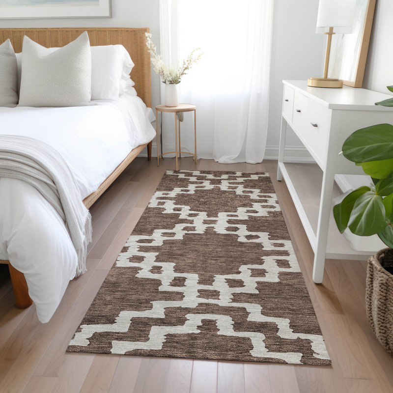 Maliana Washable Geometric Indoor / Outdoor Rug, Runner 2'3" x 7'6"