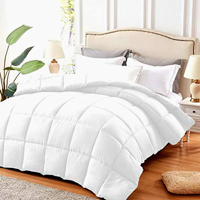 All Season Comforter - Lightweight Down Alternative Duvet Insert with 4 Corner Tabs - 88" x 64" White - CozyDreams