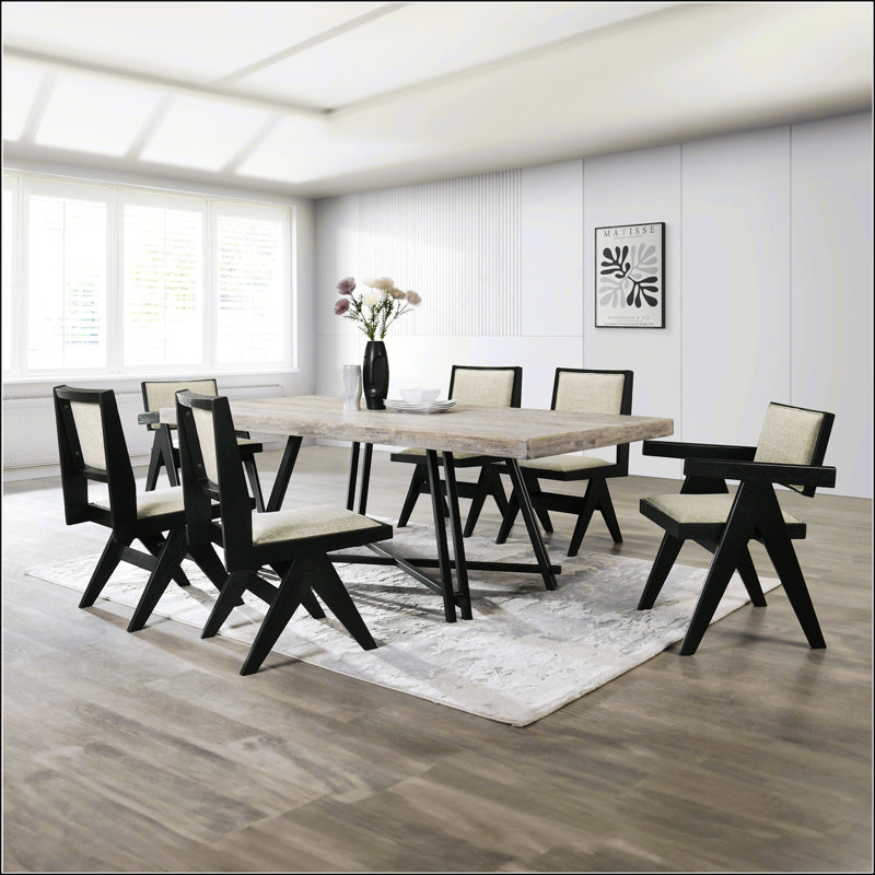 Table de salle à manger noire
