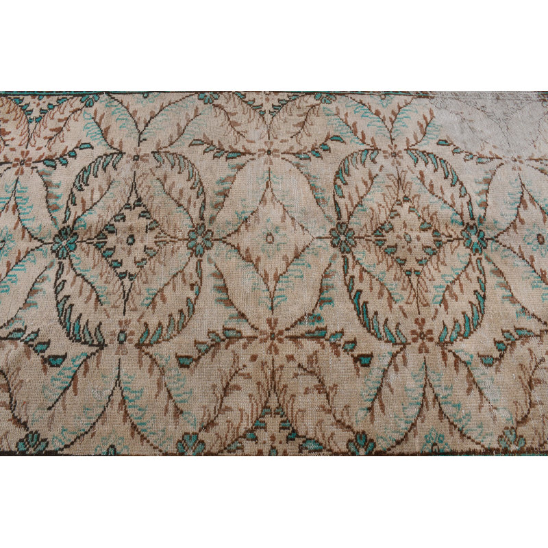 Tapis turc en laine tissé à la main pour un grand intérieur de style traditionnel anatolien