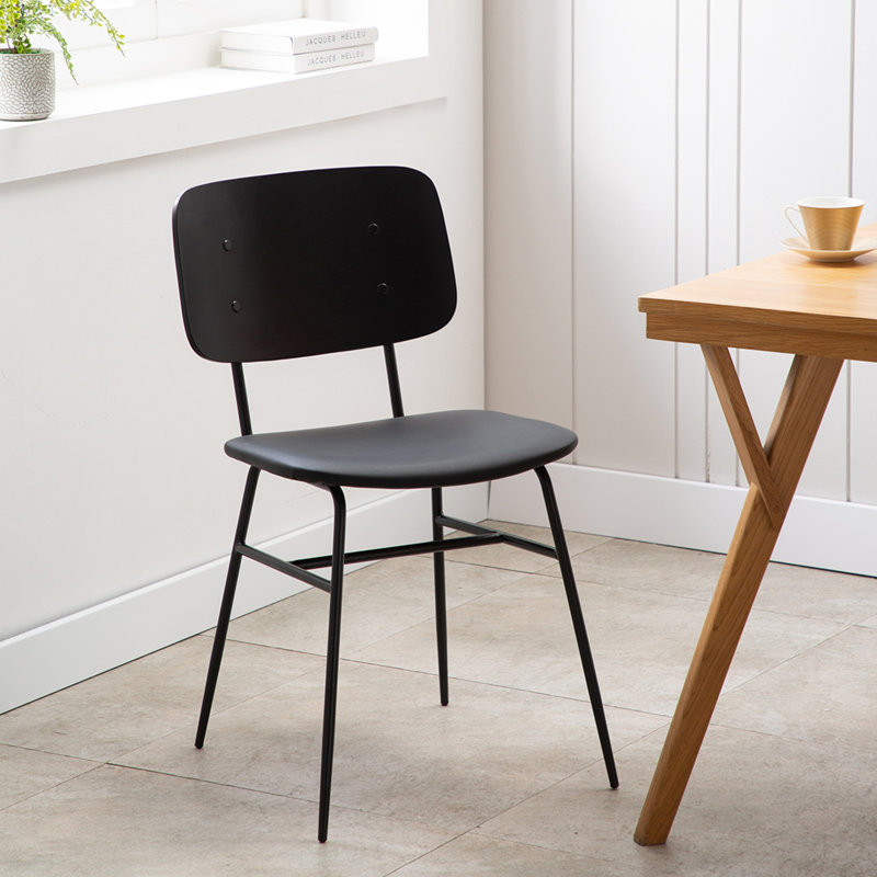 Chaise d'appoint en polyuréthane Arbela, Noir