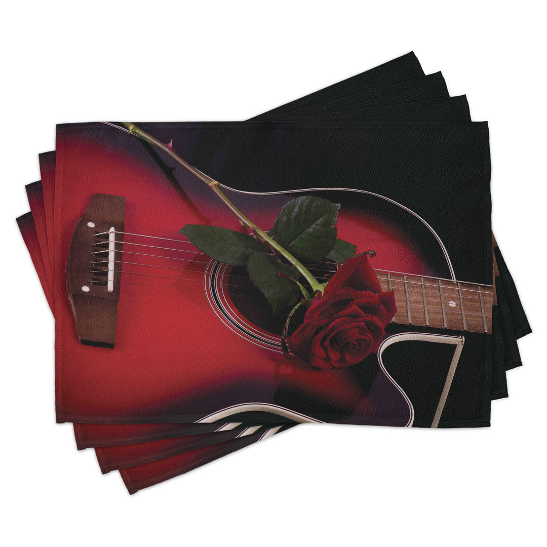 Platzdeckchen 4er-Set, Gitarre mit Liebesrose, weißer Rubin