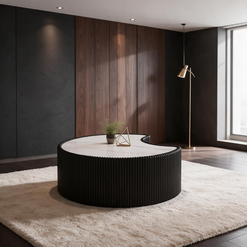 Table basse moderne en cuir fritté clair avec dessus en pierre de forme irrégulière pour salon (chaque plateau de table possède un motif gris unique)