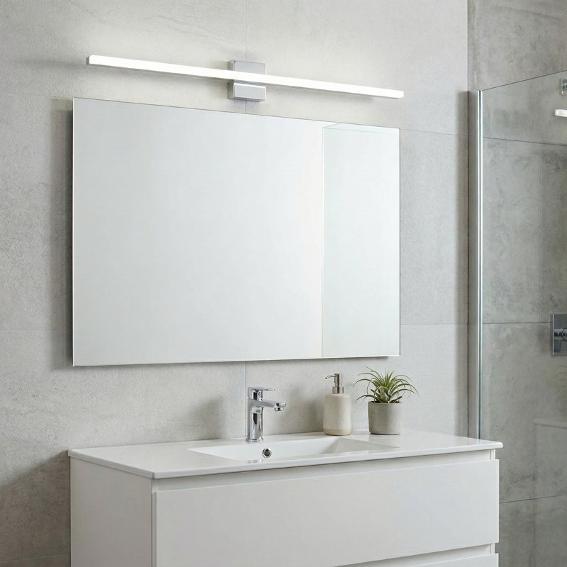 Luminaire de meuble-lavabo à DEL à intensité variable 31,5 po Jhalia, 6500K (blanc froid), H 4,3 po x l 31,5 po x P 2,87 po