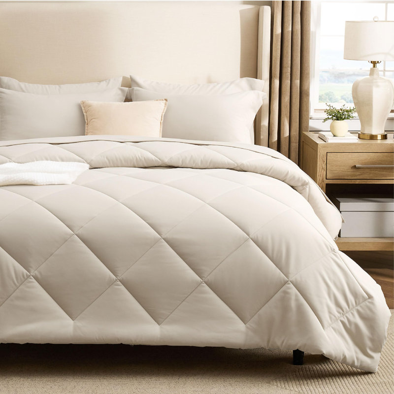 New Arrivals Bedsure Quilted Comforter Sets, Luxury Soft Bed in a Bag, Beige, Queen Comforter + 6 Additional Pieces