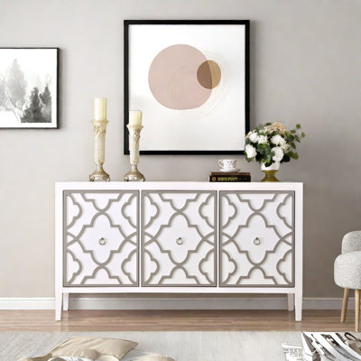 Buffet moderne et multifonctionnel