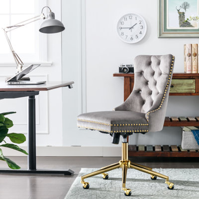 Fauteuil de bureau en velours avec base en métal A&A Furniture