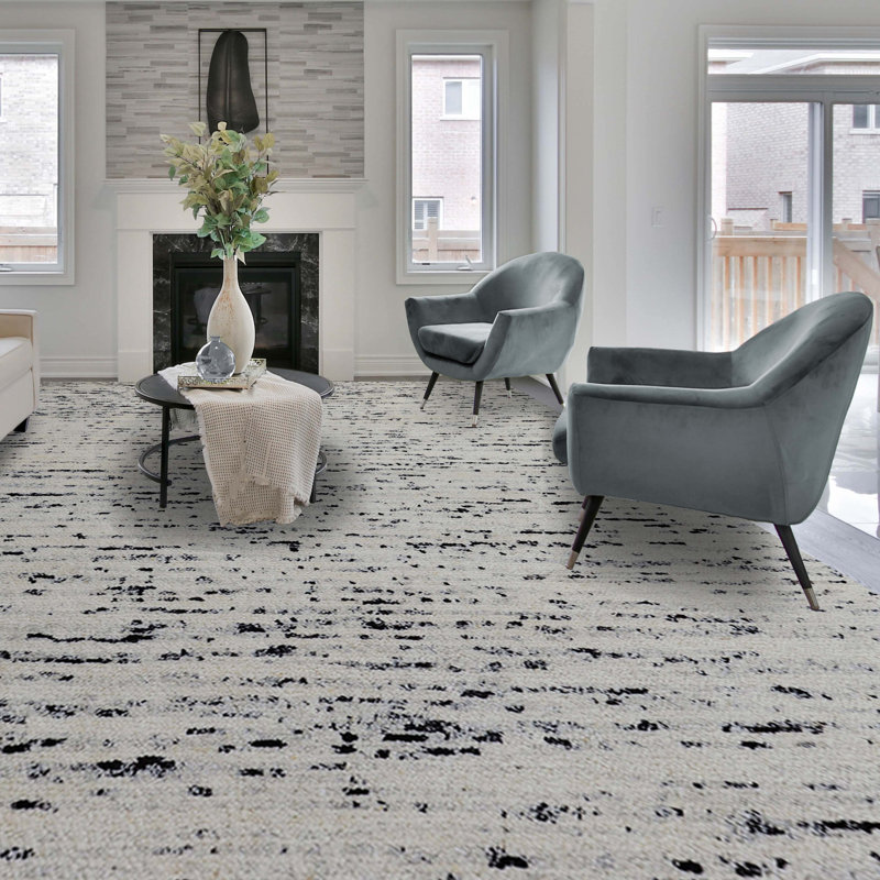 Wool Area Rug in Gray, Rectangle 2' x 3'