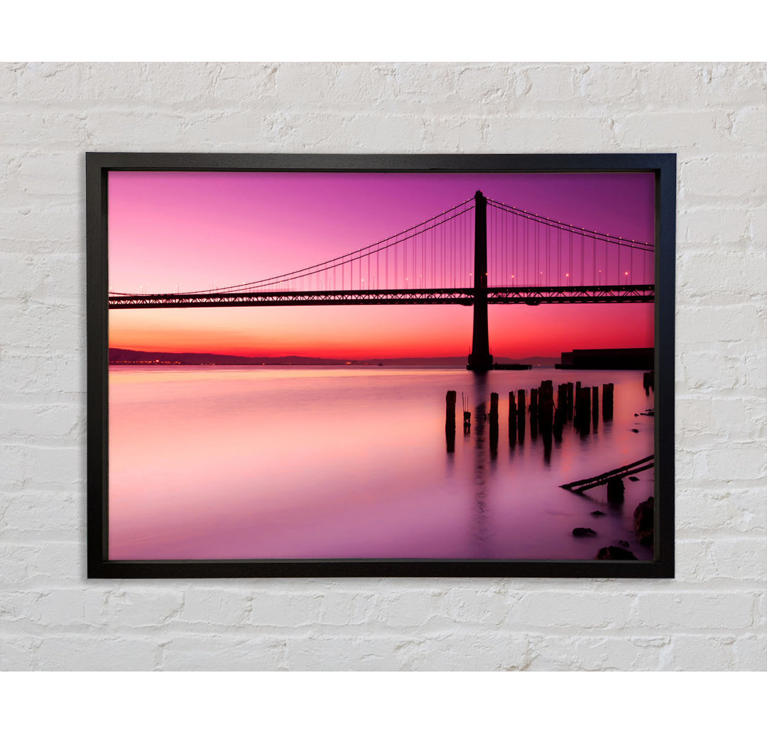 Golden Gate Bridge Pink Serene - Einzelner Bilderrahmen Kunstdrucke auf Leinwand