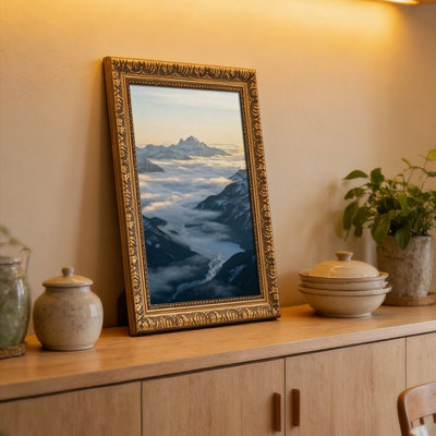 Cadre mural enneigé Snowy Peak CloudsOrnate - cadre décoratif doré pour art
