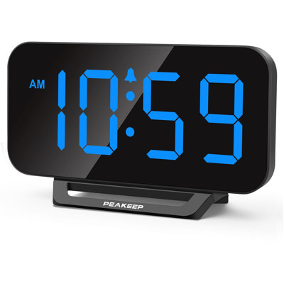 Réveille-matin numérique mince avec affichage à miroir, horloge de bureau électrique à brancher avec gradateur à 6 niveaux, pile de secours et volume d'alarme réglable pour la chambre à coucher, le bureau