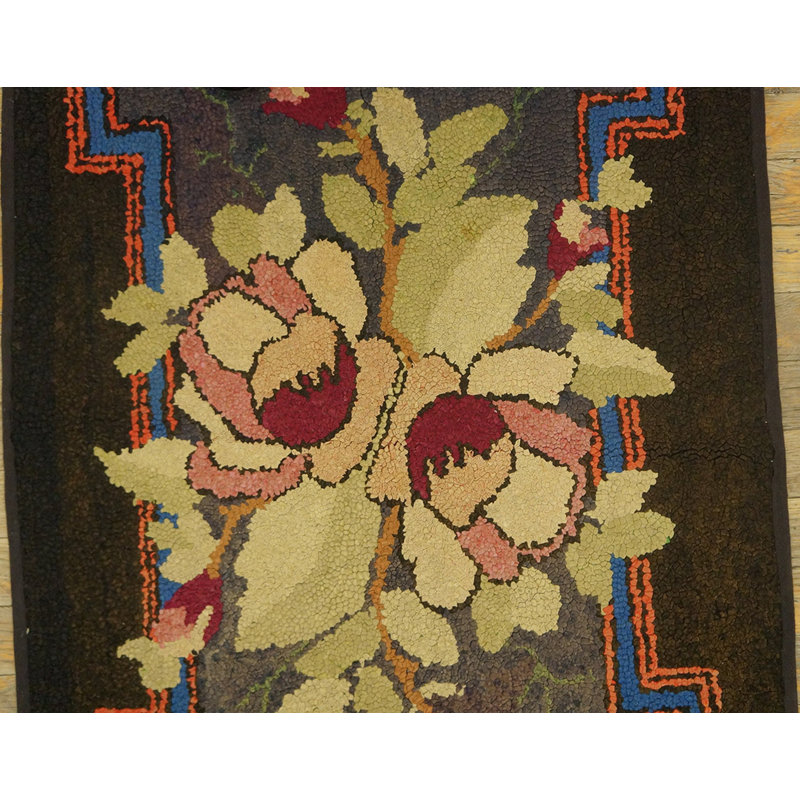 Tapis crocheté antique à motif floral
