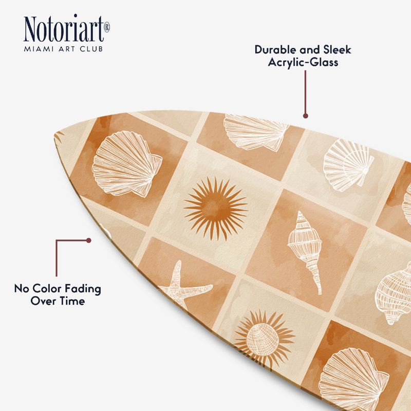 Tableau mural en acrylique découpé « Planche de surf à damier côtier II » par Notoriart, 1 panneau, 38 x 152 cm