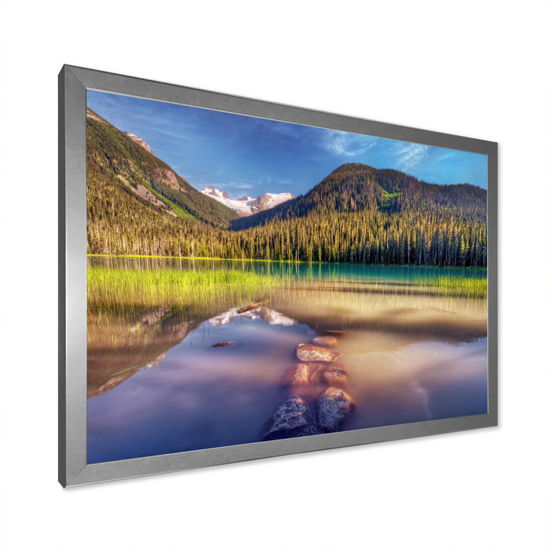 Brilliant Mountain Lake - On, Impression argent sur toile encadrée, H 16 po x l 32 po x P 1 po