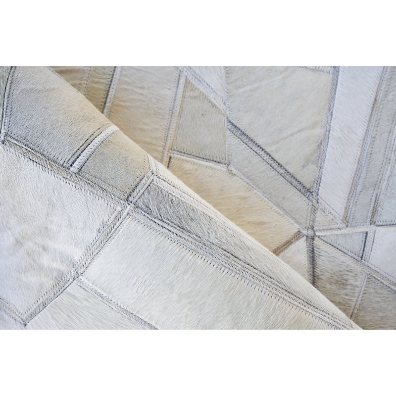 Natural Hide Cowhide Geometric Area Rug in Blue/Ivory/Beige