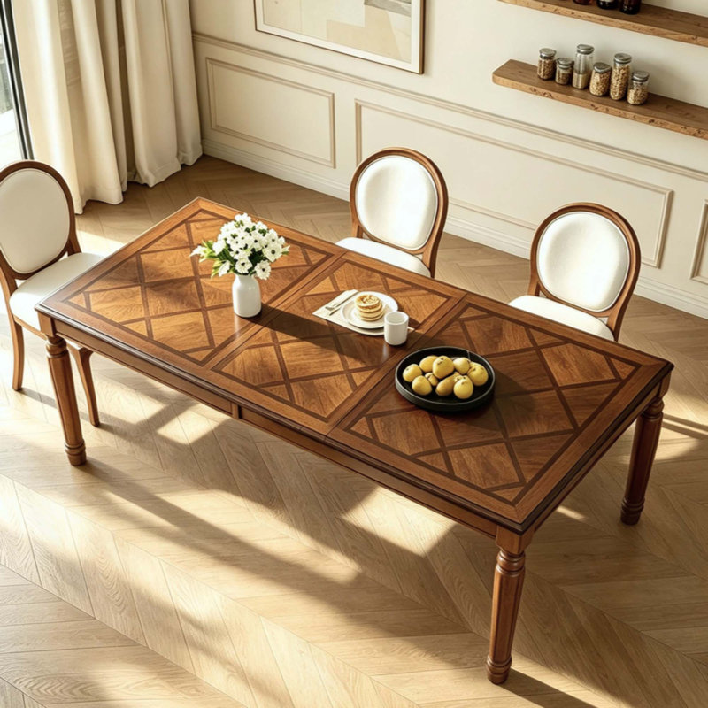Table de salle à manger rectangulaire traditionnelle avec plateau en bois et pieds tournés pour la salle à manger et la cuisine