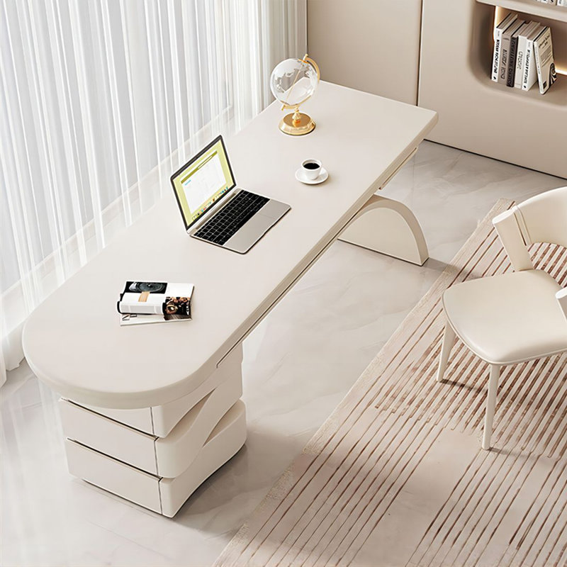 Le bureau et la table d'écriture sont modernes et simples, H 29,53 po x l 55,12 po x P 27,56 po