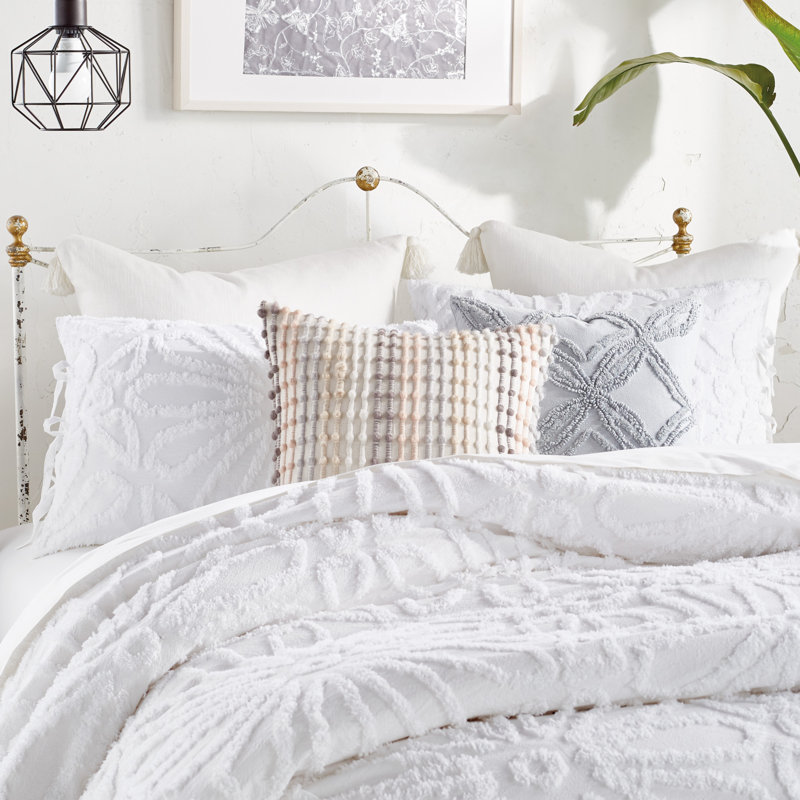 White King Cotton Chenille Tufted Comforter Set