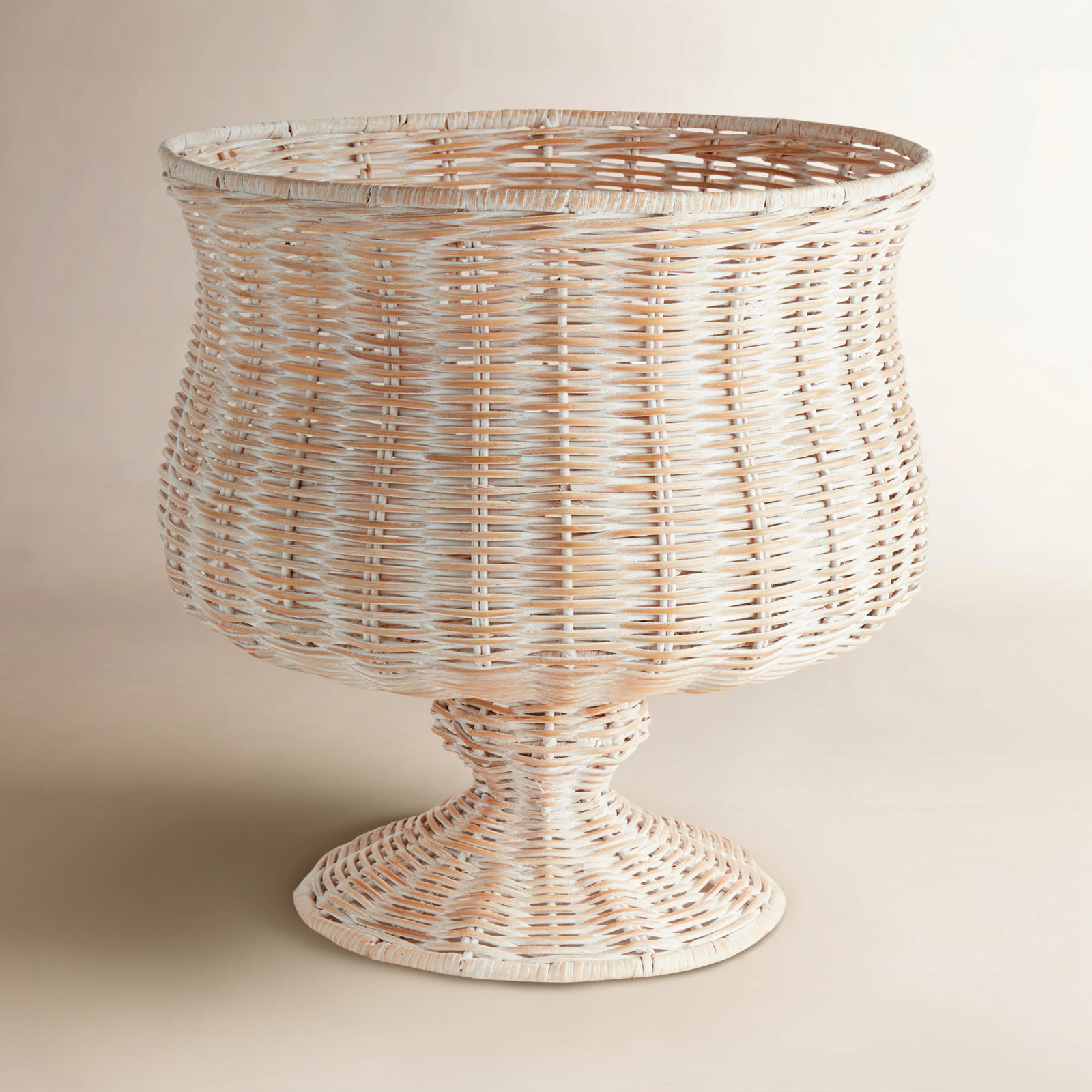 Dayam Classique Urn Whitewash Lesles Rattan Woven Footed, 18" H x 18" W x 18" D