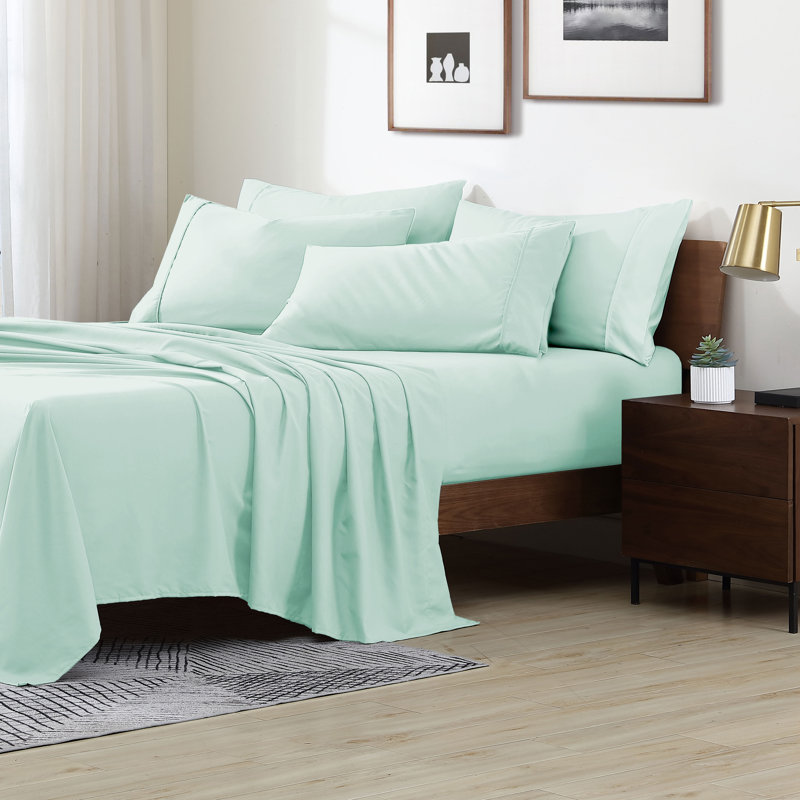Swift Home Ultra-Soft 6-Piece Sheet Set with Extra Pillowcases - Essential 1800 Series Microfiber - Fits Mattress up to 14" Tall - Peach Fuzz, Durable, Easy Care