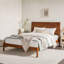 Ensemble de chambre à coucher avec lit plateforme et tables de chevet Boshell