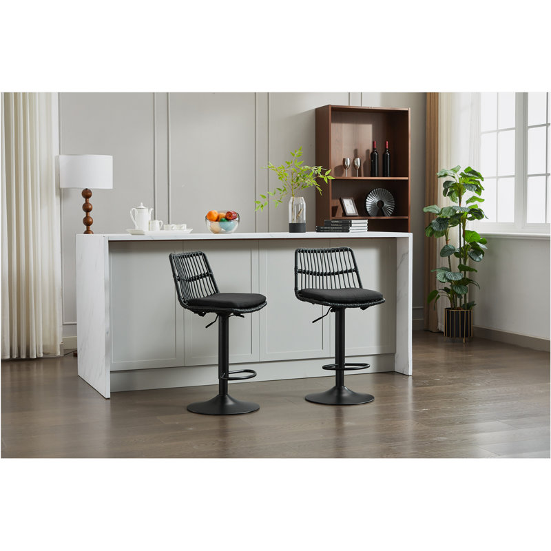 Set of 2 Rattan Bar Stool, 360 Swivel Bar Chair, Counter Height Chair with Footrest for Kitchen, Dining Room
