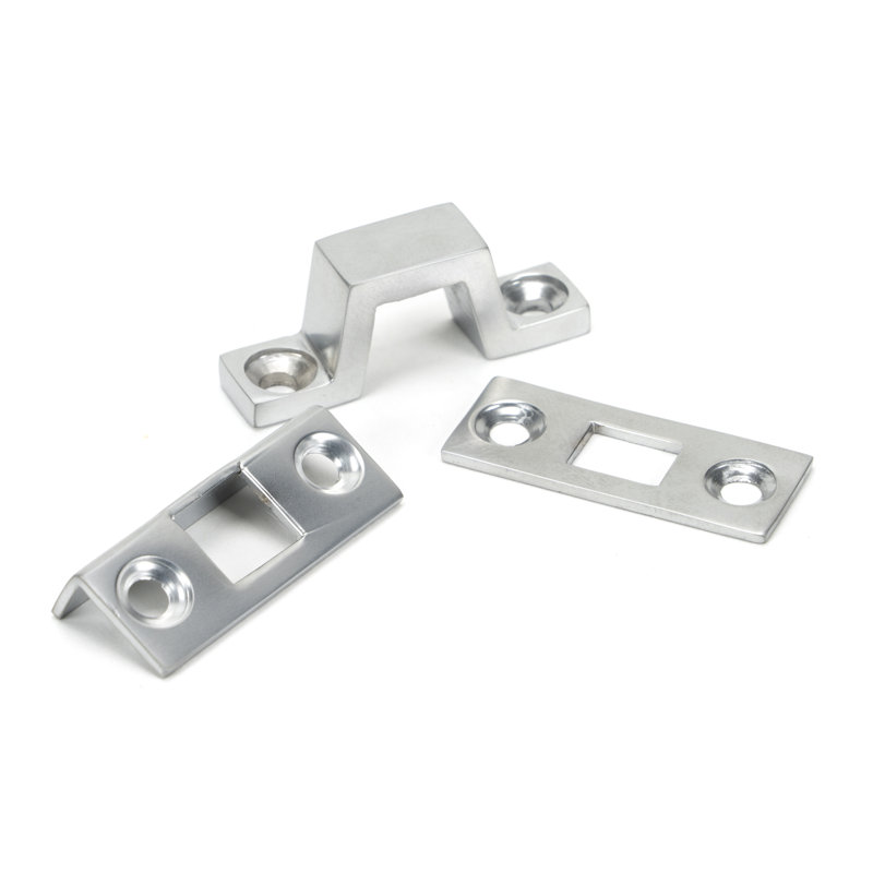 Universal Bolt, 4cm H x 15cm W x 3cm D, Satin Chrome