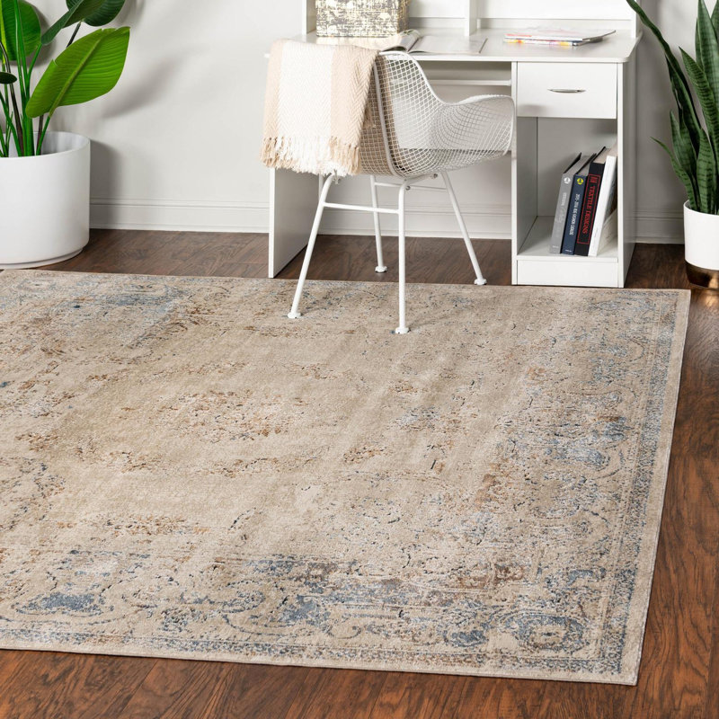 Arlindo Oriental Indoor Rug, Square 7'1"