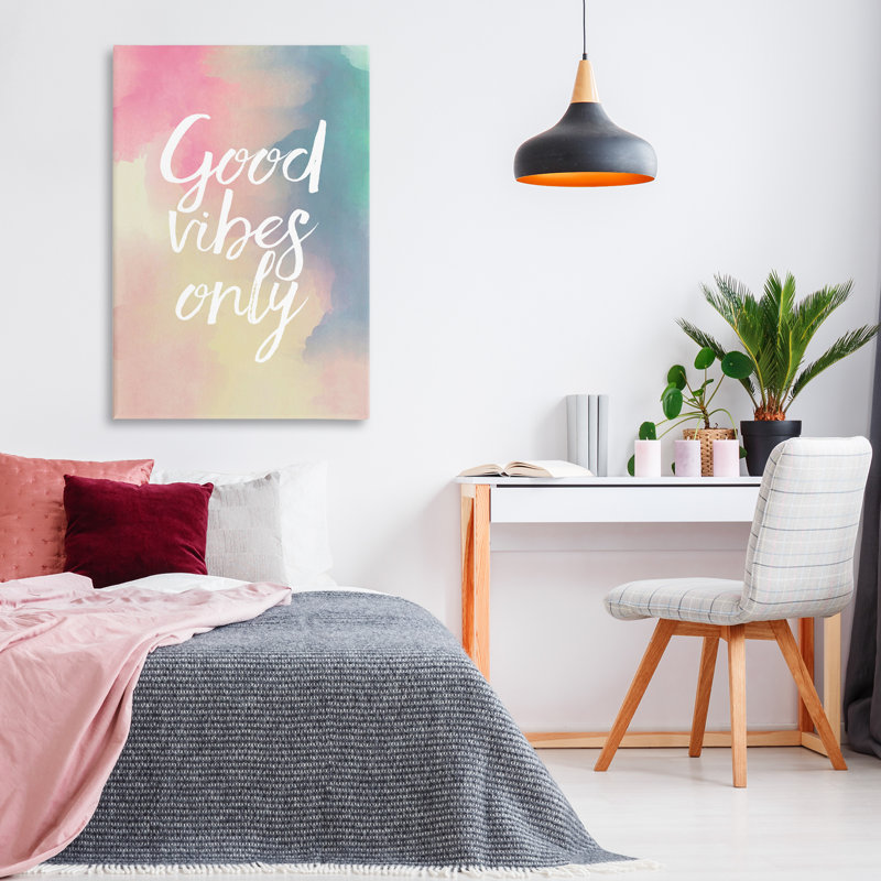 Art mural sur toile Good Vibes Only par Louise Carey, H 45 po x l 30 po